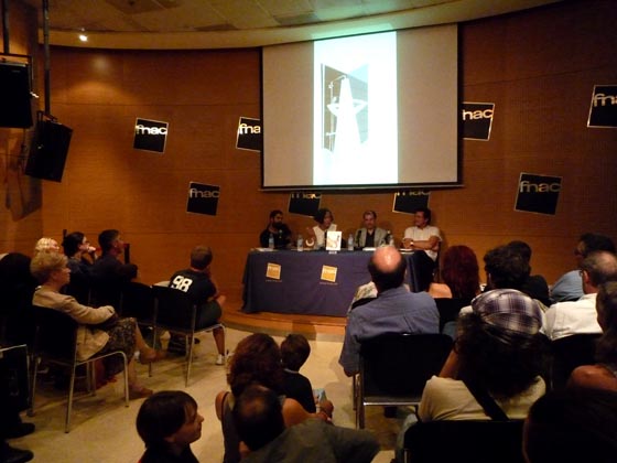 Crónica > Presentación de ‘Todo sobre la casa’ en Barcelona